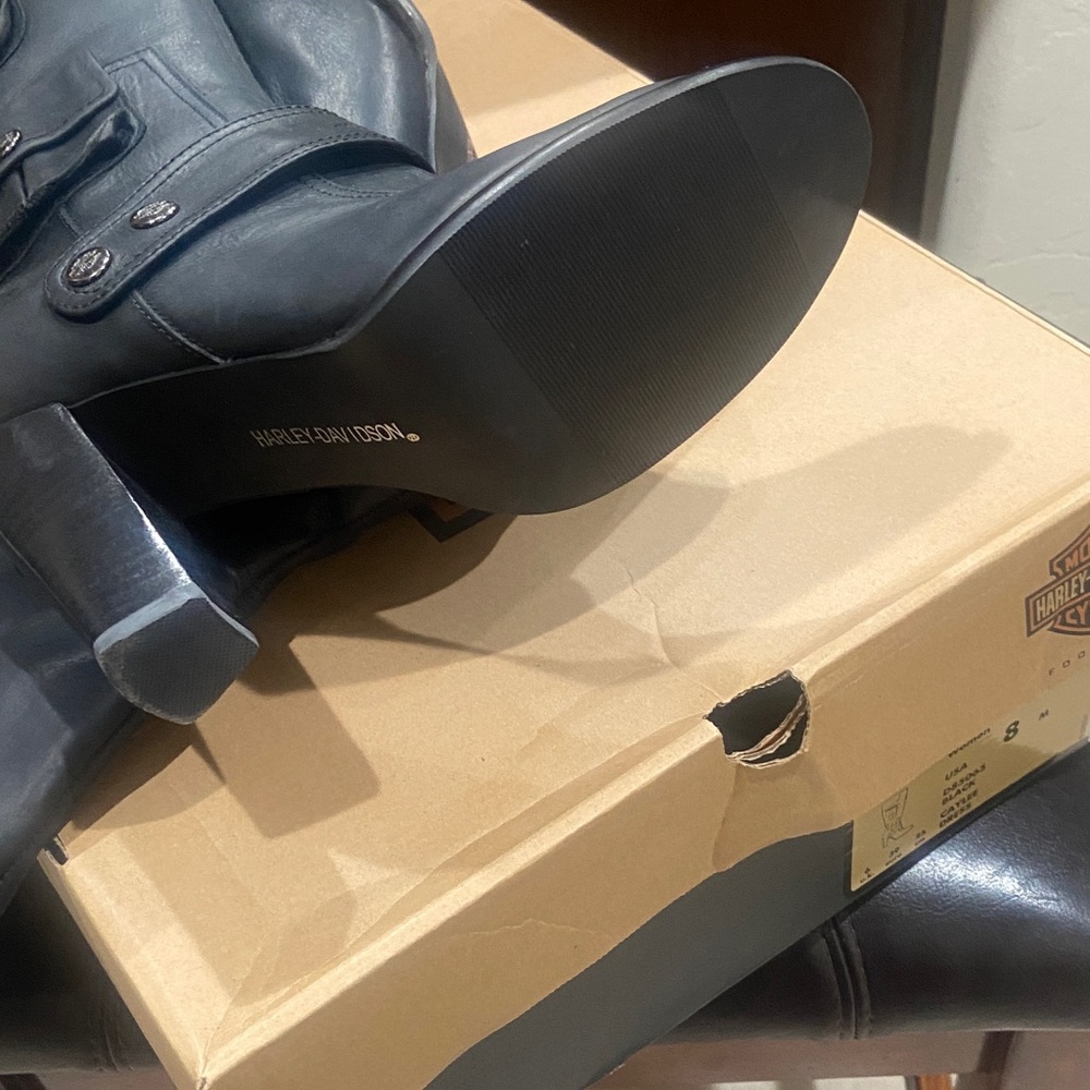 Harley-Davidson Black Leather Riding Boots - Picture 4 of 9